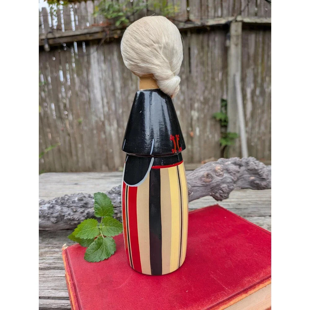 Vintage Hand Painted Wood Russian Peg Doll, Made In Estonia